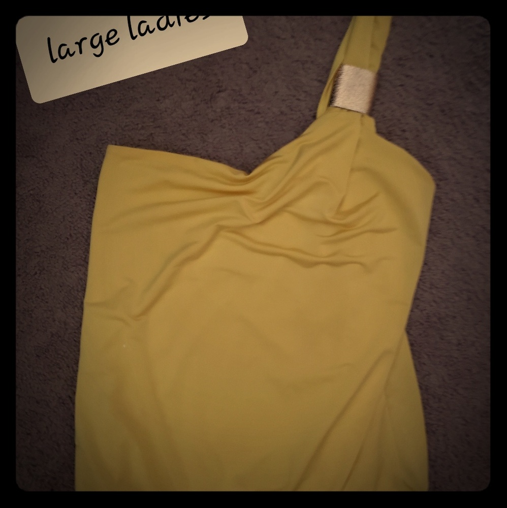 Dressy 1 shoulder tank